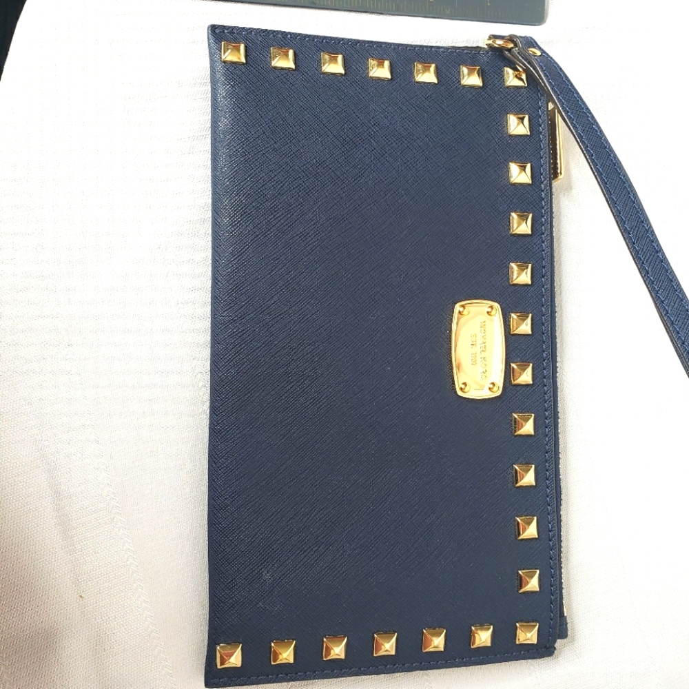 💙Michael Kors Wristlet Wallet💙
